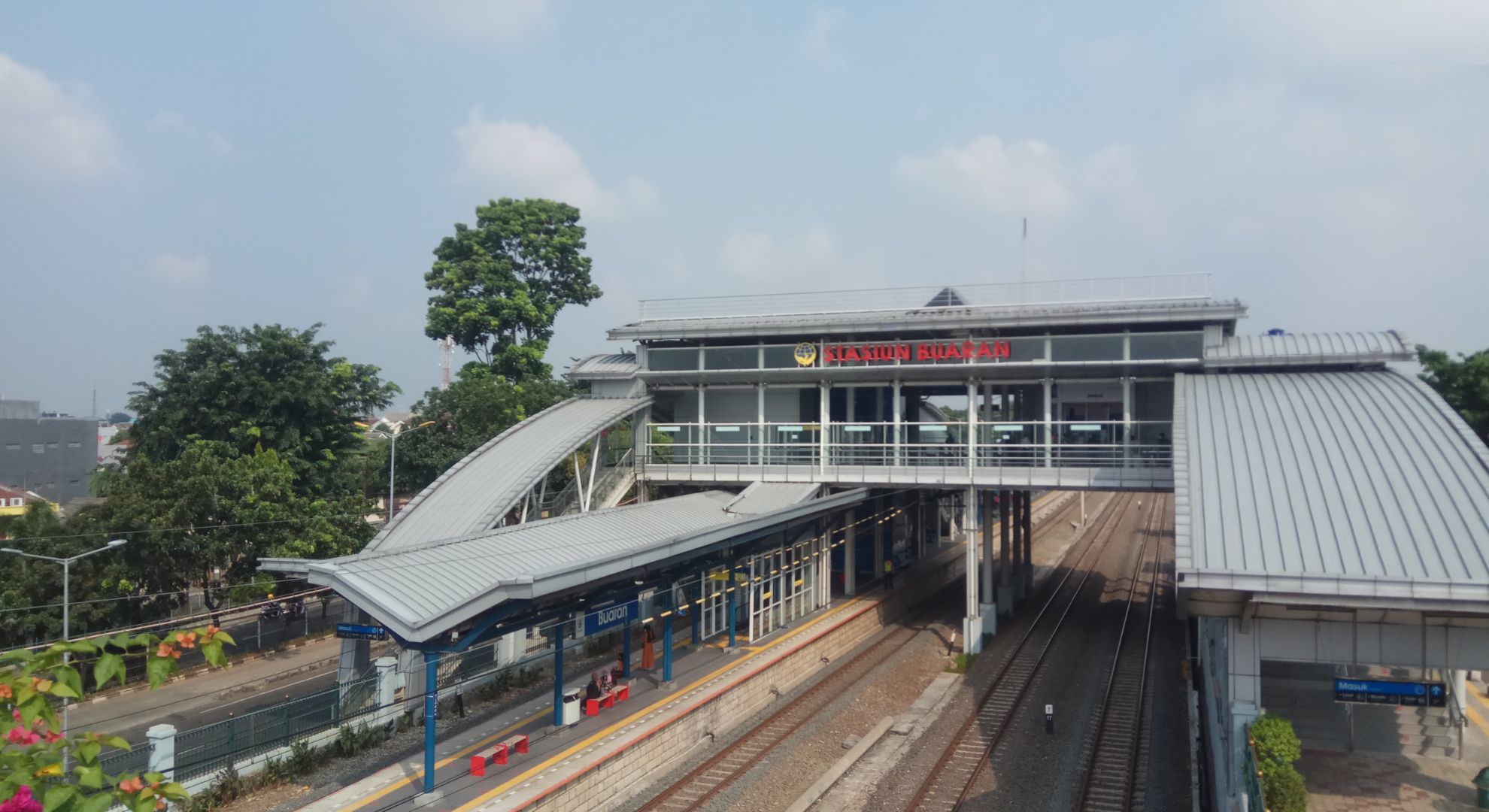 stasiun jakarta timur