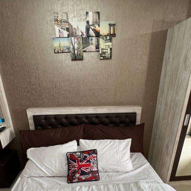 hotel transit dekat tomang
